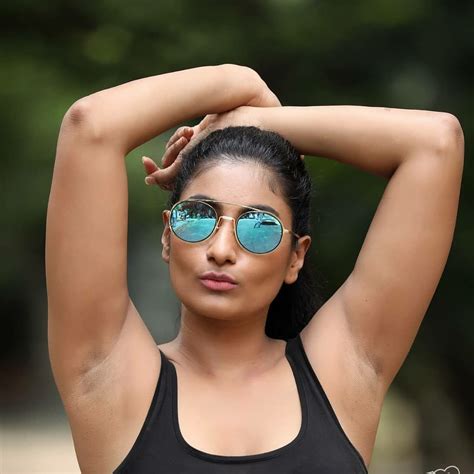 desi armpit